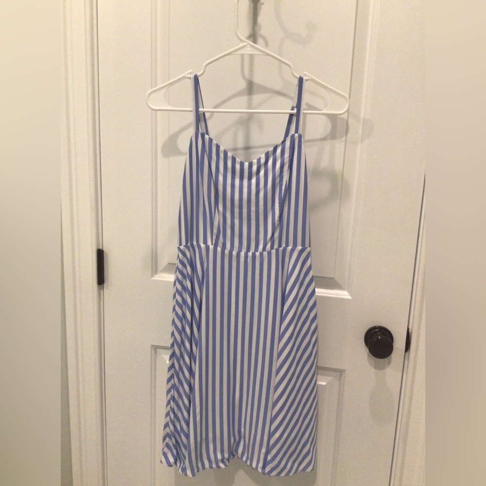 Old Navy Women’s Blue & White Striped Dress, Size XS, NWT